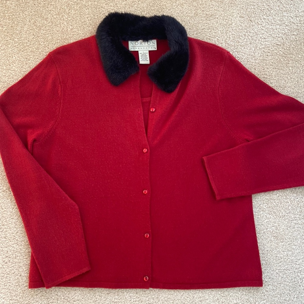 Norton McNaughton bright red sweater with detachable fur color Large